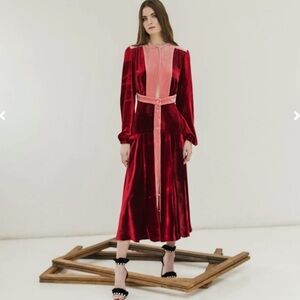 RAQUEL DINIZ EVA RUBY ROSE QUARTZ VELVET LONG SLEEVE CUTOUT A LINE MIDI DRESS